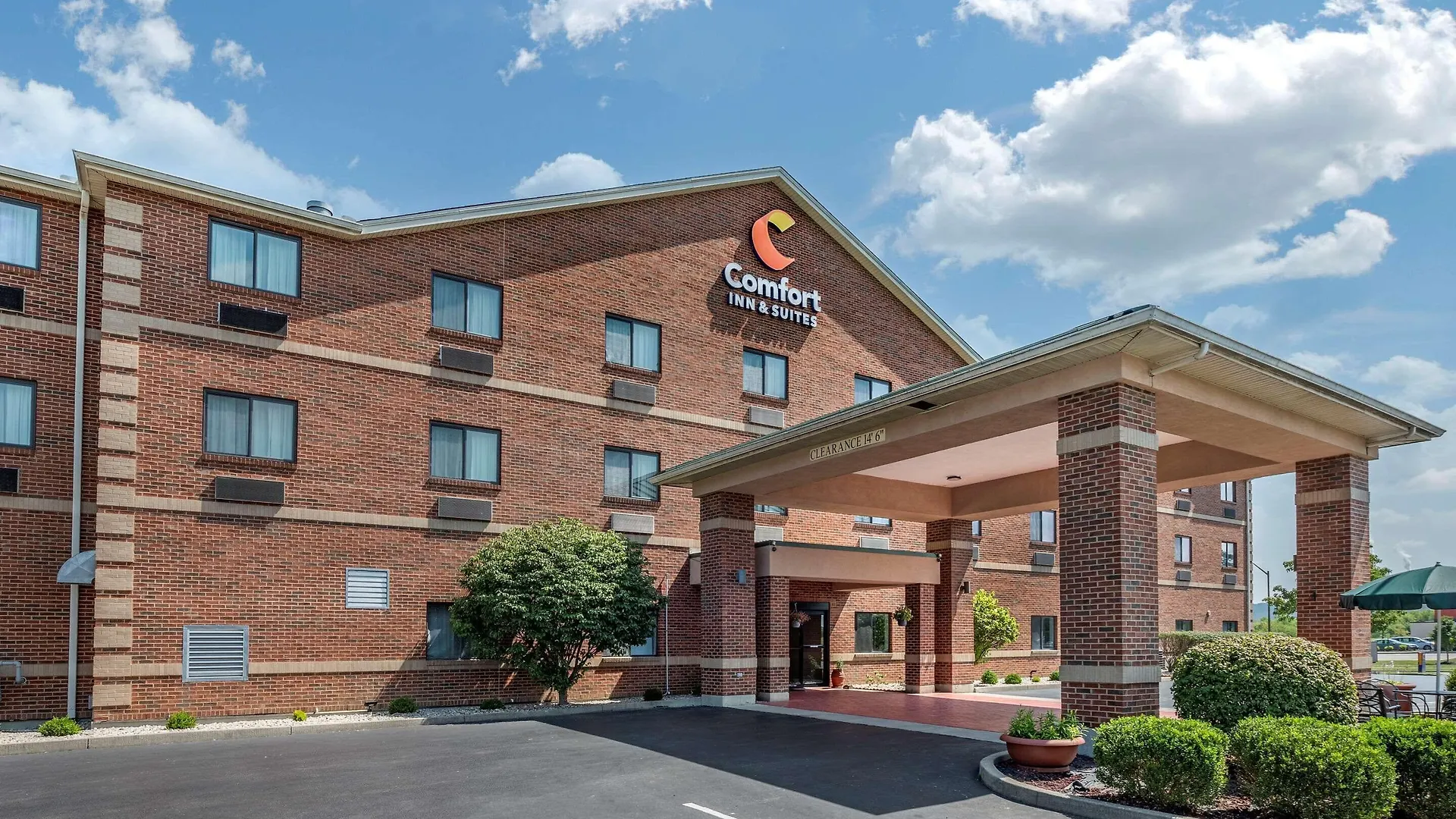 Staying In Greater Cincinnati: 7 Business Hotels Compared