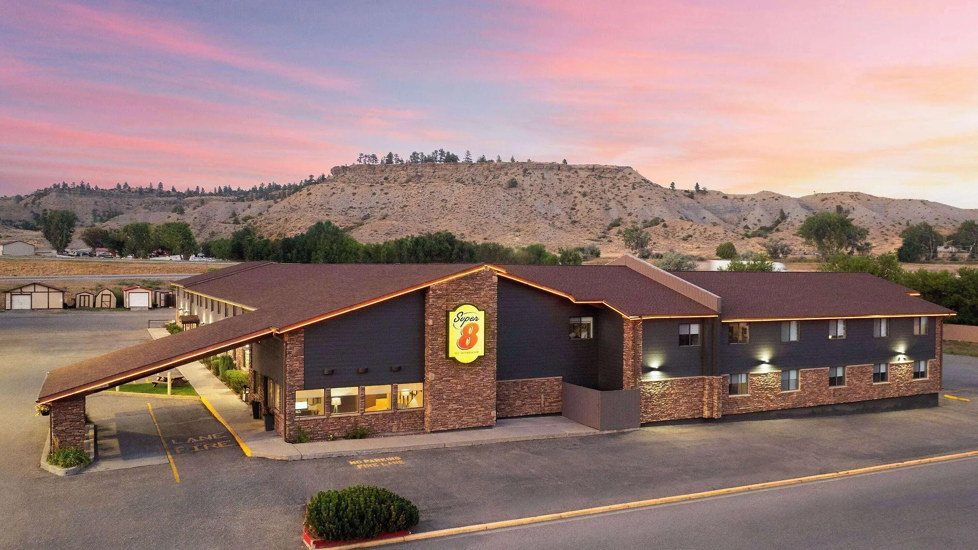 6 Top-Rated Casino Hotels in the Pacific Northwest