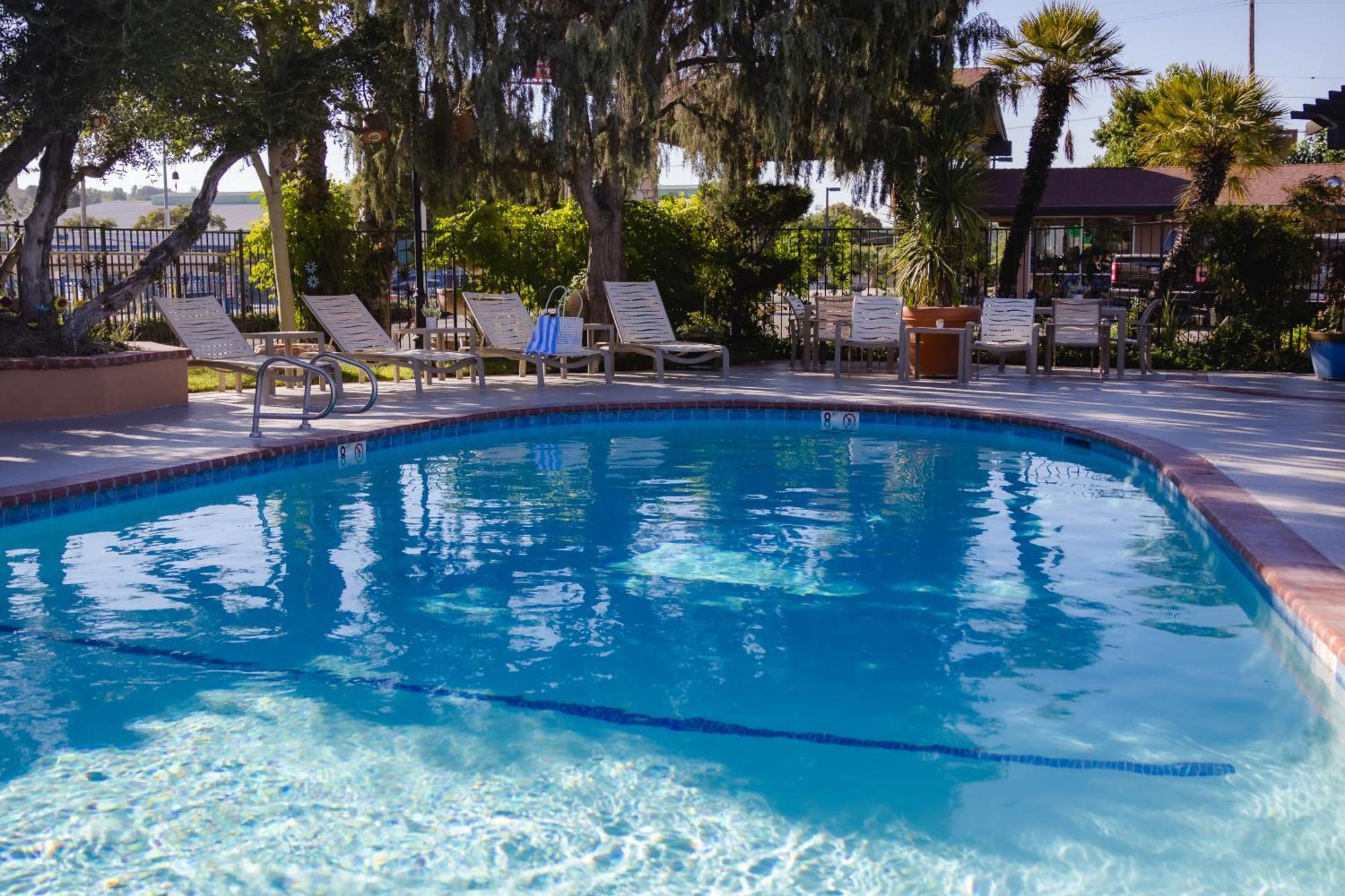6 Budget Hotels Near Ravine Waterpark That Deliver Real Value